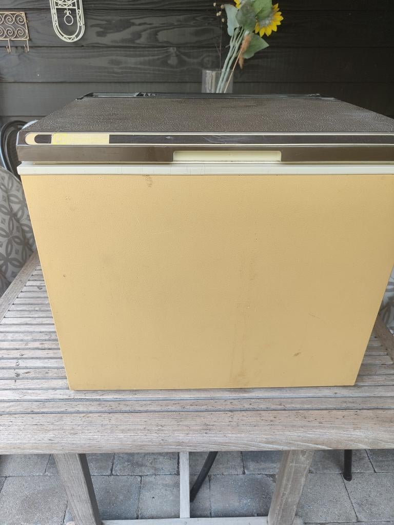 Vintage KEMA Keur Koelbox / Koelkast - Geel, Caravans en Kamperen, Ophalen, Gebruikt