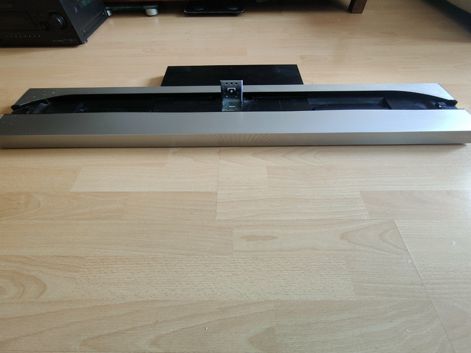 Originele Sony TV Stand / Voet (Model: SU-46HX1), Ophalen, Voor, Achterklep