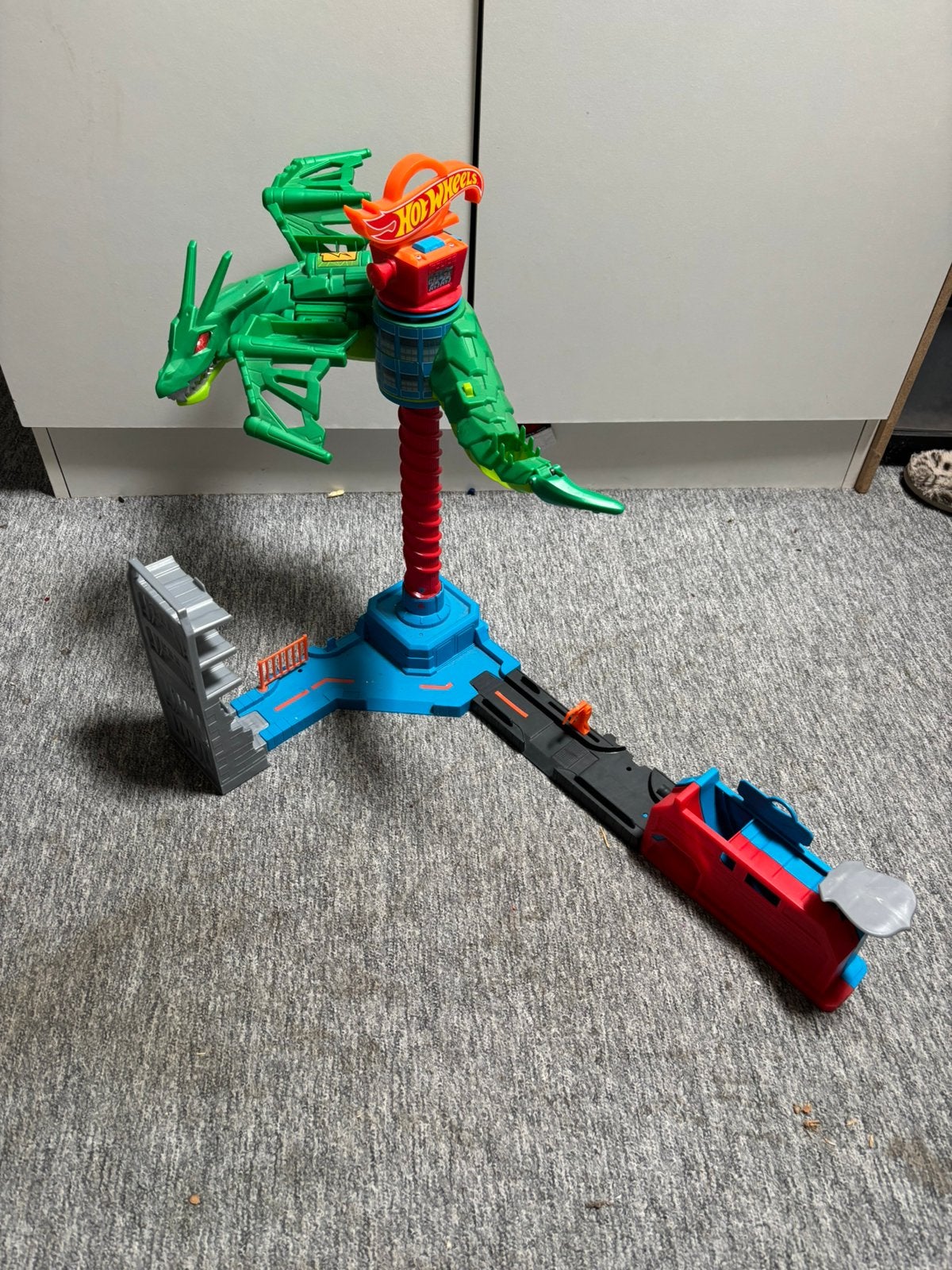 Hot Wheels draak city aanval, Ophalen of Verzenden, Zo goed als nieuw, Handmatig, Hot Wheels