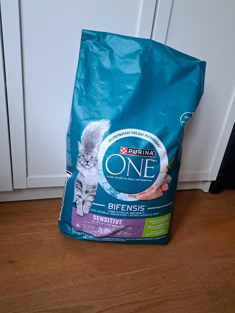 Kattenbrokken Purina One Sensitive, Ophalen