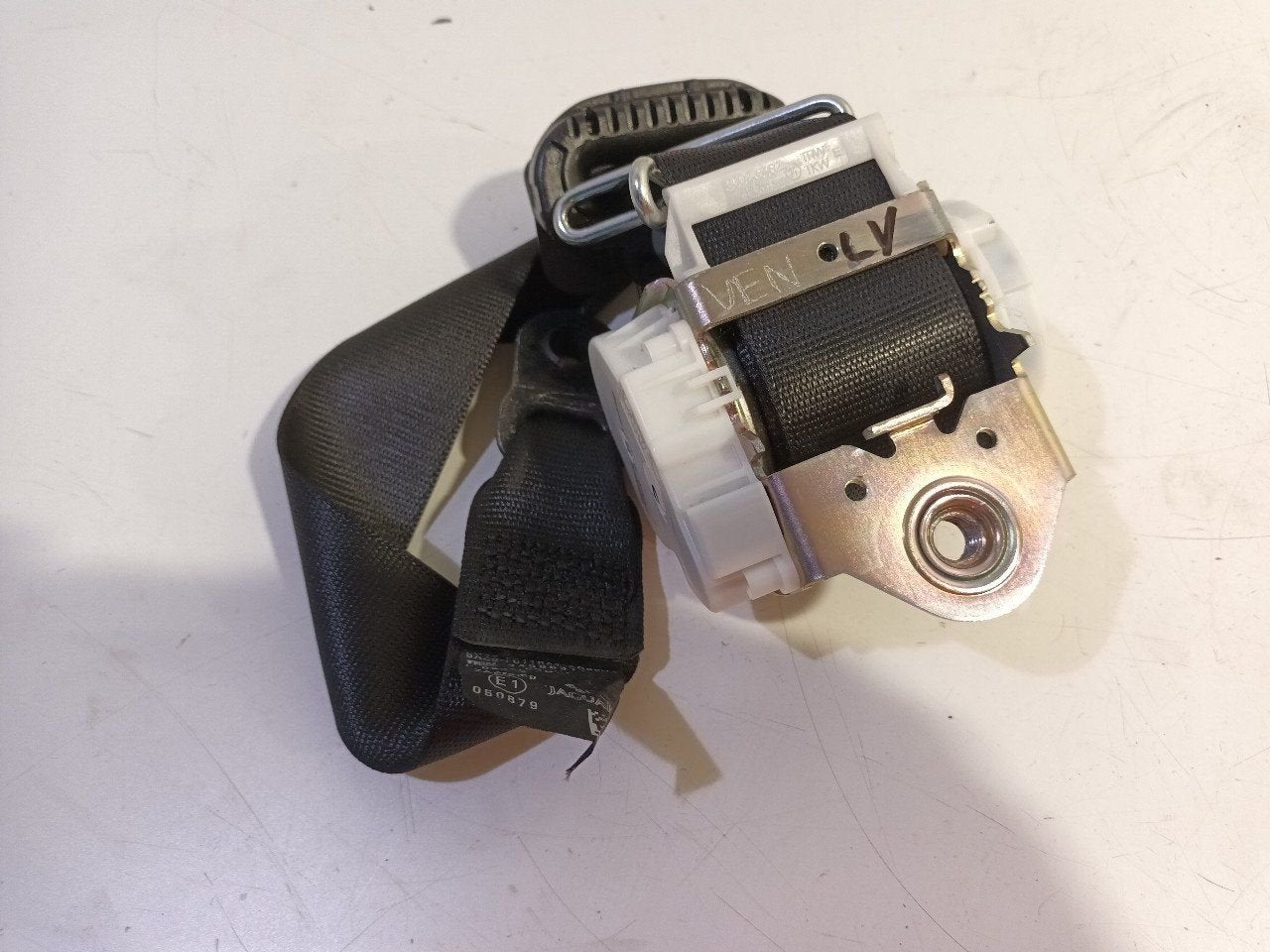 Veiligheidsgordel links voor Jaguar XF, Auto-onderdelen, Interieur en Bekleding, Onderdelen@venauto.nl, Van der Ven Autorecycling B.V.
