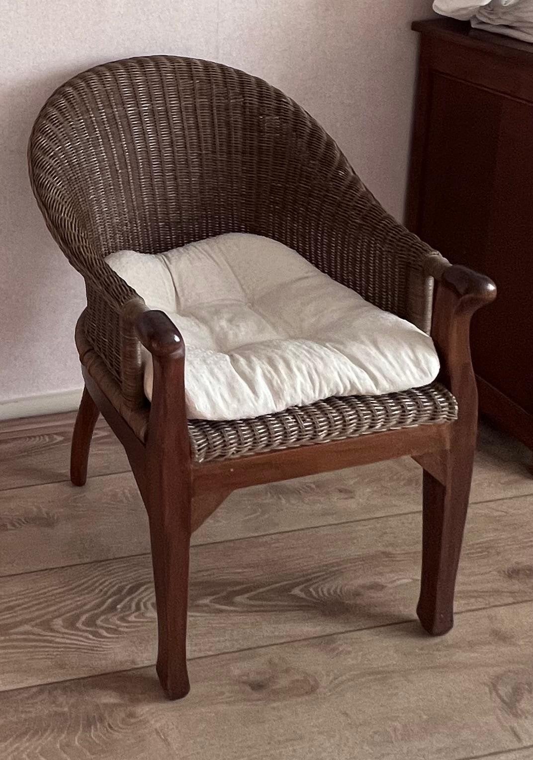 2 rieten stoelen met hout, Ophalen, Gebruikt, Minder dan 75 cm, 50 tot 75 cm
