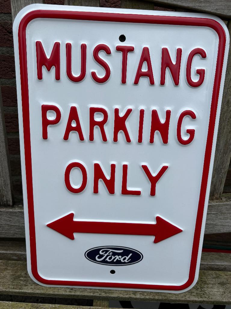 Reclamebord. Ford Mustang Parking Only., Verzamelen, Merken en Reclamevoorwerpen, Ophalen of Verzenden, Nieuw, Reclamebord