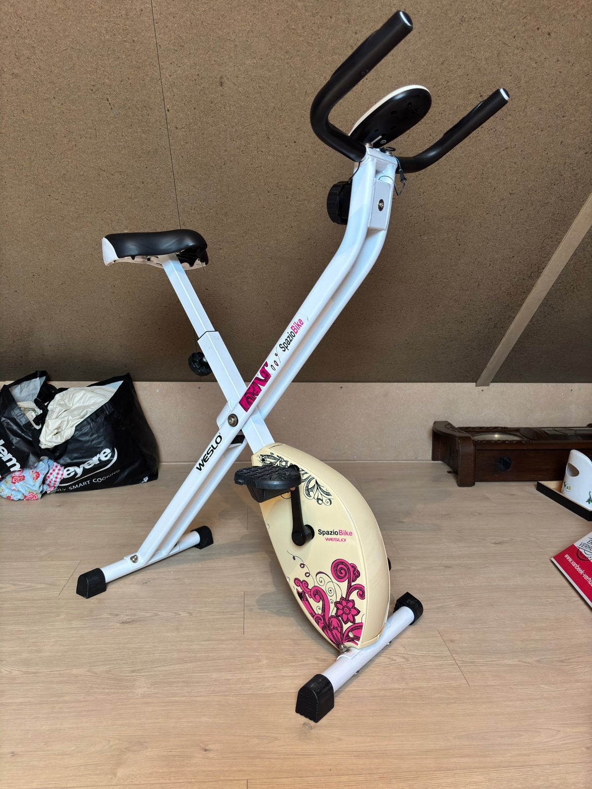SpazioBike Hometrainer - Compact en Efficiënt, Ophalen, Gebruikt, Metaal, Benen