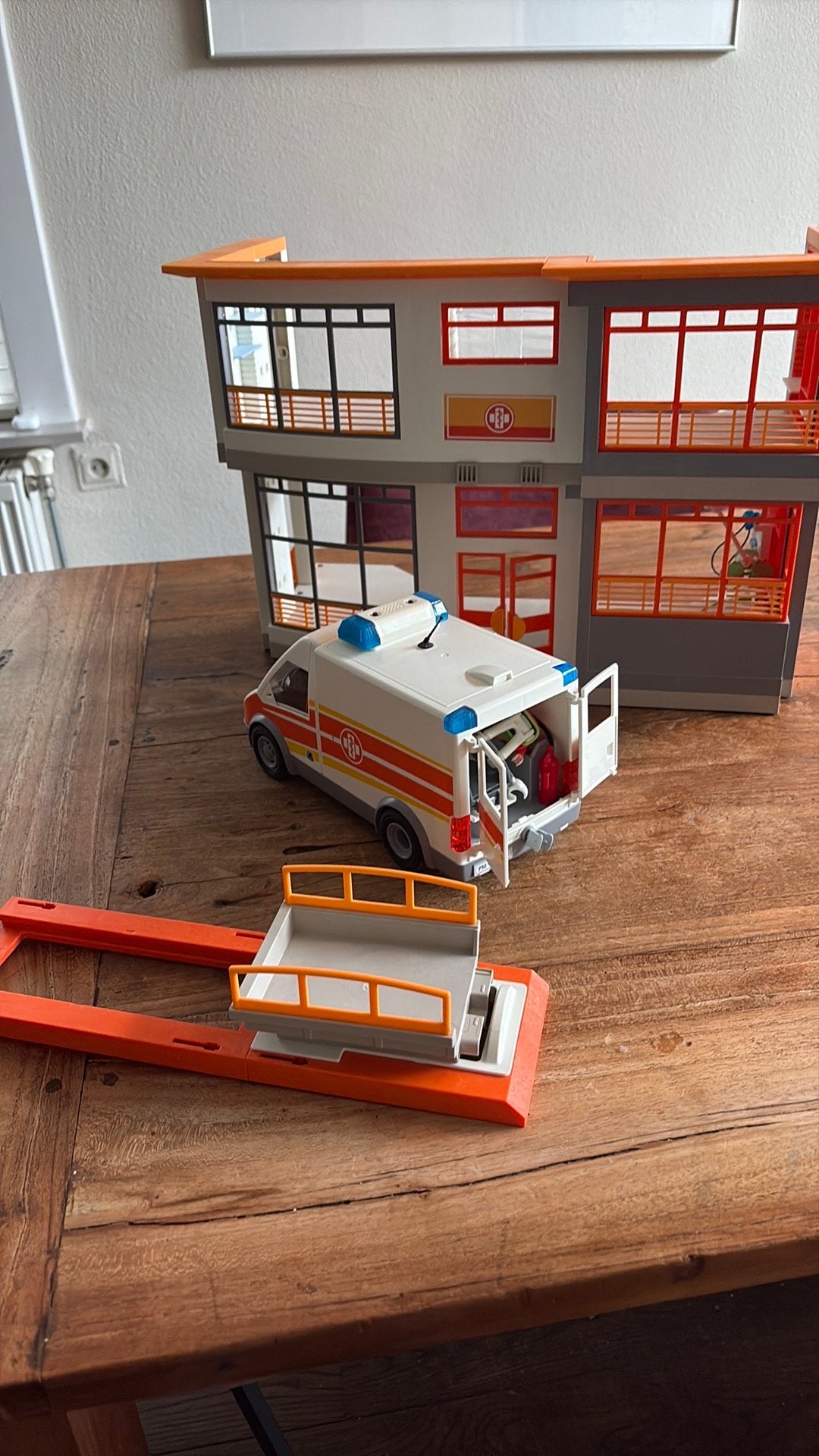 Ziekenhuis playmobiel, Ophalen, Zo goed als nieuw