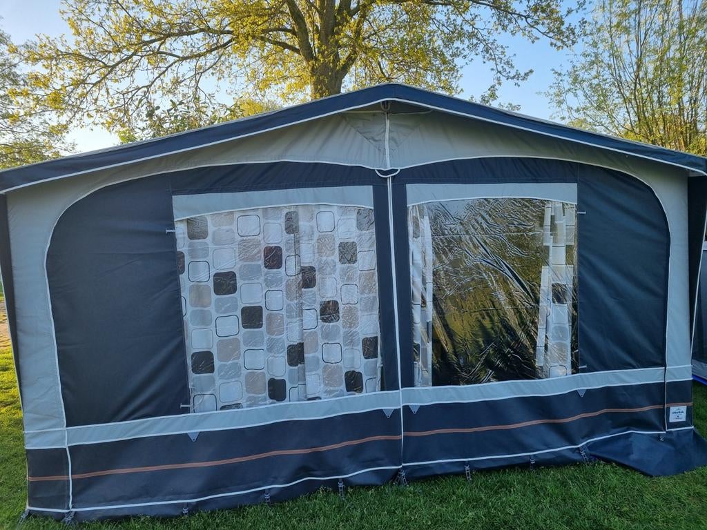 Obelink voortent milaan xl, maat 9 + luifel, Caravans en Kamperen, Voortenten en Luifels, Ophalen, Zo goed als nieuw, PVC, Overige merken