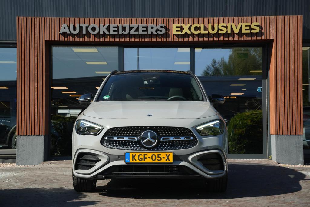 Mercedes-Benz GLA-klasse 200 AMG Line Panoramadak Adapt. Cru, Auto's, Mercedes-Benz, 15 km/l, Euro 6, 4 cilinders, 163 pk