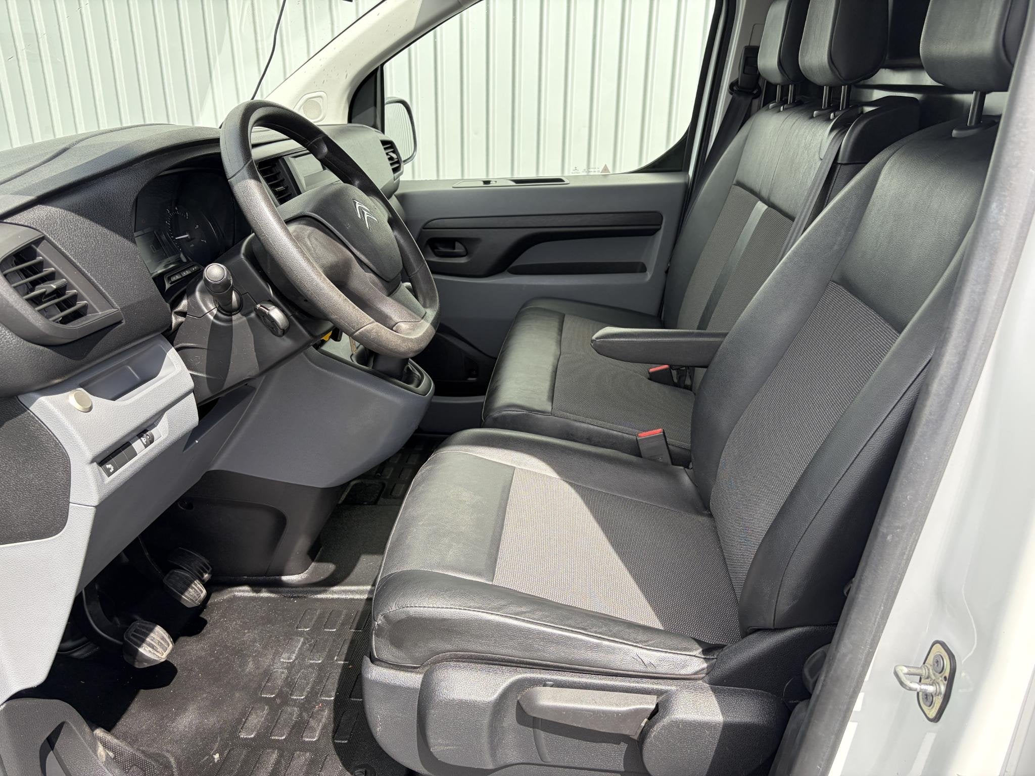 Citroen Jumpy 2.0 BlueHDI 120*2xSCHUIF*HAAK*A/C*CRUISE*TEL*3, Voorwielaandrijving, Verwarmde buitenspiegels, Gebruikt, Citroën