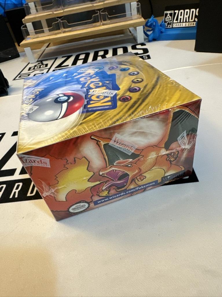 Pokemon Engelse Base Set Booster box Sealed - Mint -GREEN W., Hobby en Vrije tijd, Verzamelkaartspellen | Pokémon, Ophalen of Verzenden