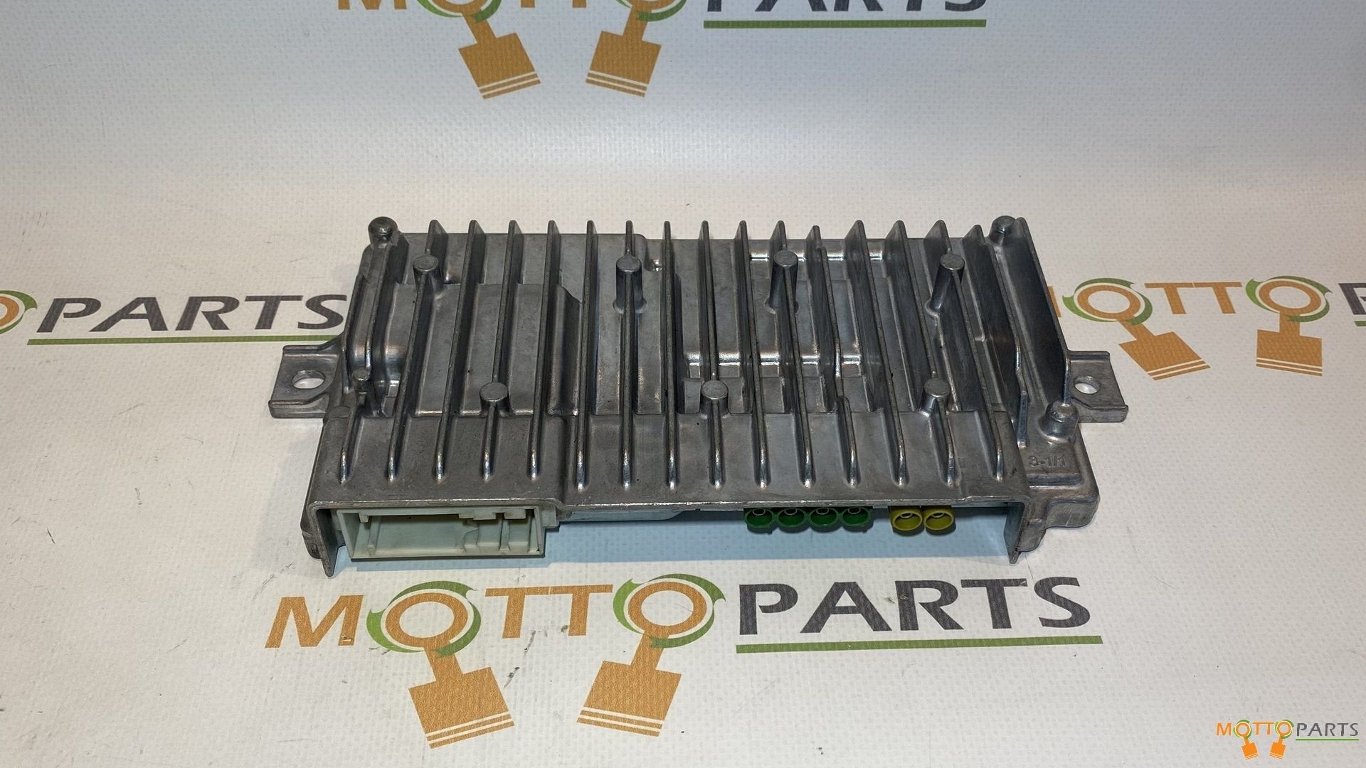 Mercedes W213 C238 E Klasse ECU PDC Parktronic A0009000932, Gebruikt, -, Ophalen of Verzenden, -