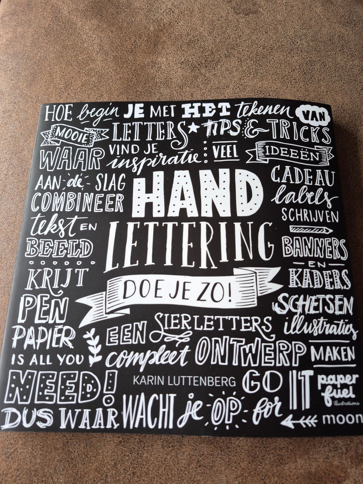 Handlettering Doe Je Zo! - Karin Luttenberg, Ophalen of Verzenden, Zo goed als nieuw, Niet van toepassing, Karin Luttenberg