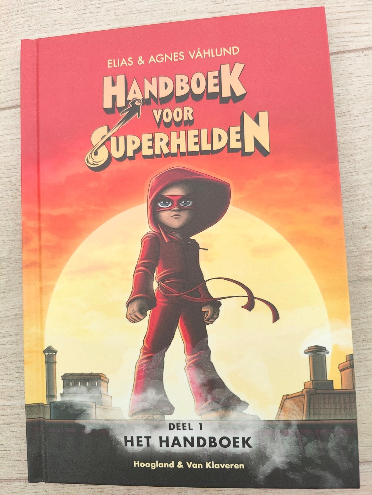Handboek voor Superhelden deel 1 Het handboek, Ophalen, Zo goed als nieuw, Elias&Agnes Vahlund, Fictie algemeen
