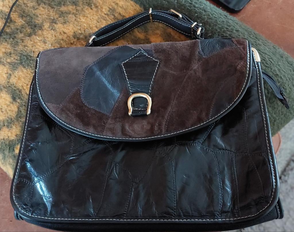 Bruin leren dames tas, Sieraden, Tassen en Uiterlijk, Tassen | Damestassen, Ophalen of Verzenden, Nieuw, Bruin, Schoudertasje
