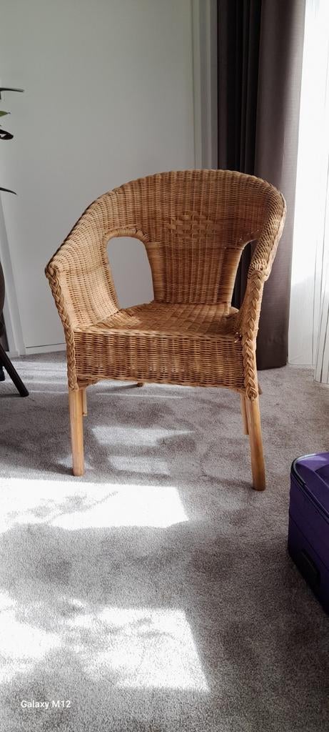 Rieten stoel, Huis en Inrichting, Stoelen, Ophalen of Verzenden, Zo goed als nieuw, Bruin, Eén