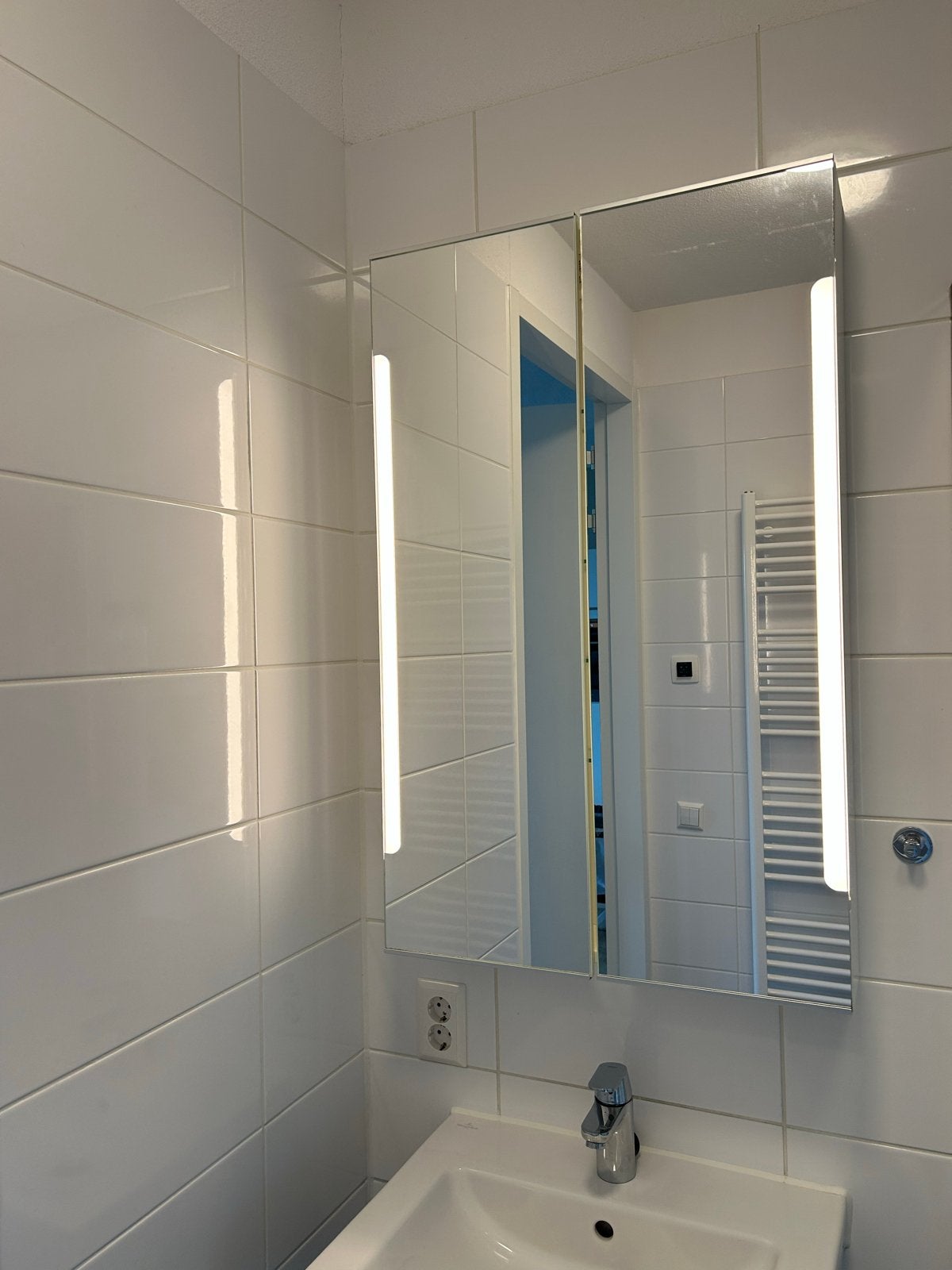IKEA spiegelkast met verlichting 96x60x15, Ophalen, 50 tot 100 cm, Minder dan 25 cm, Minder dan 100 cm