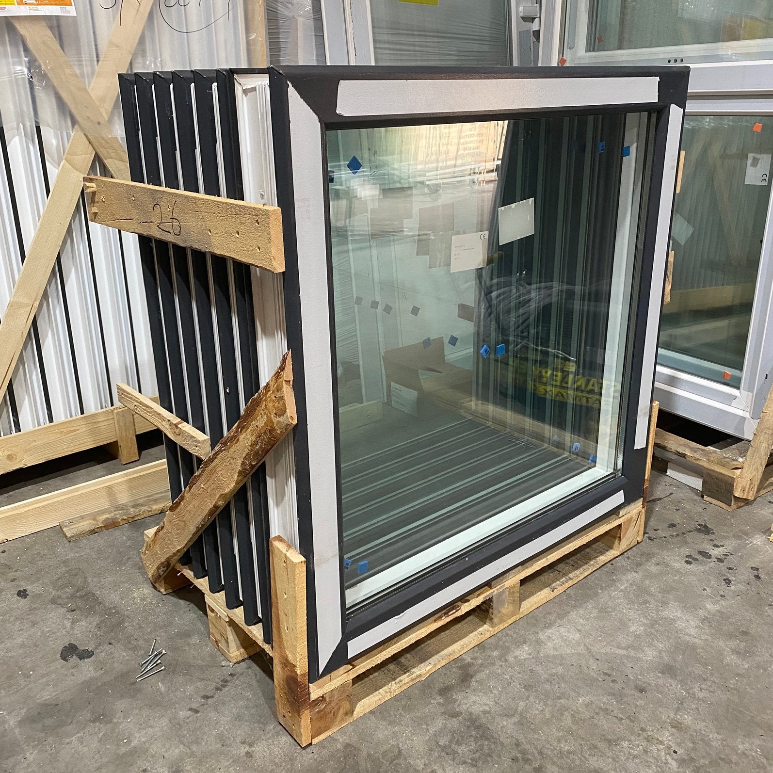 Kunststof kozijn antraciet 1x1m, budget (8 stuks), Doe-het-zelf en Verbouw, Glas en Ramen, Gevelraam of Ruit, 80 tot 120 cm, 80 tot 120 cm
