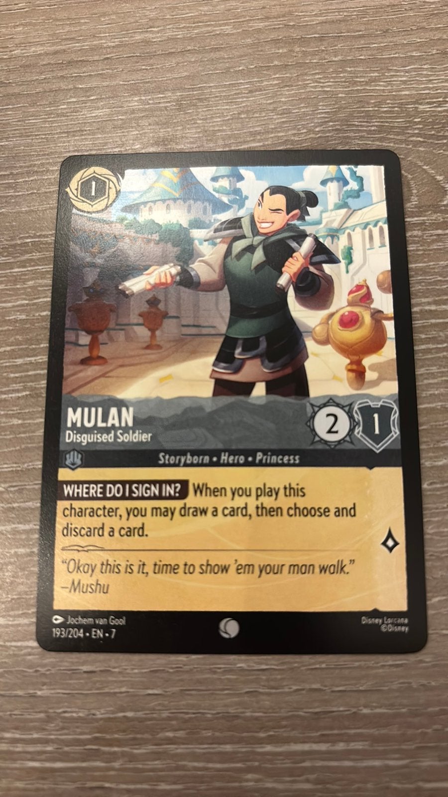 Disney Lorcana Mulan disguised soldier 193-204 7ARI nonfoil, Ophalen of Verzenden, Zo goed als nieuw