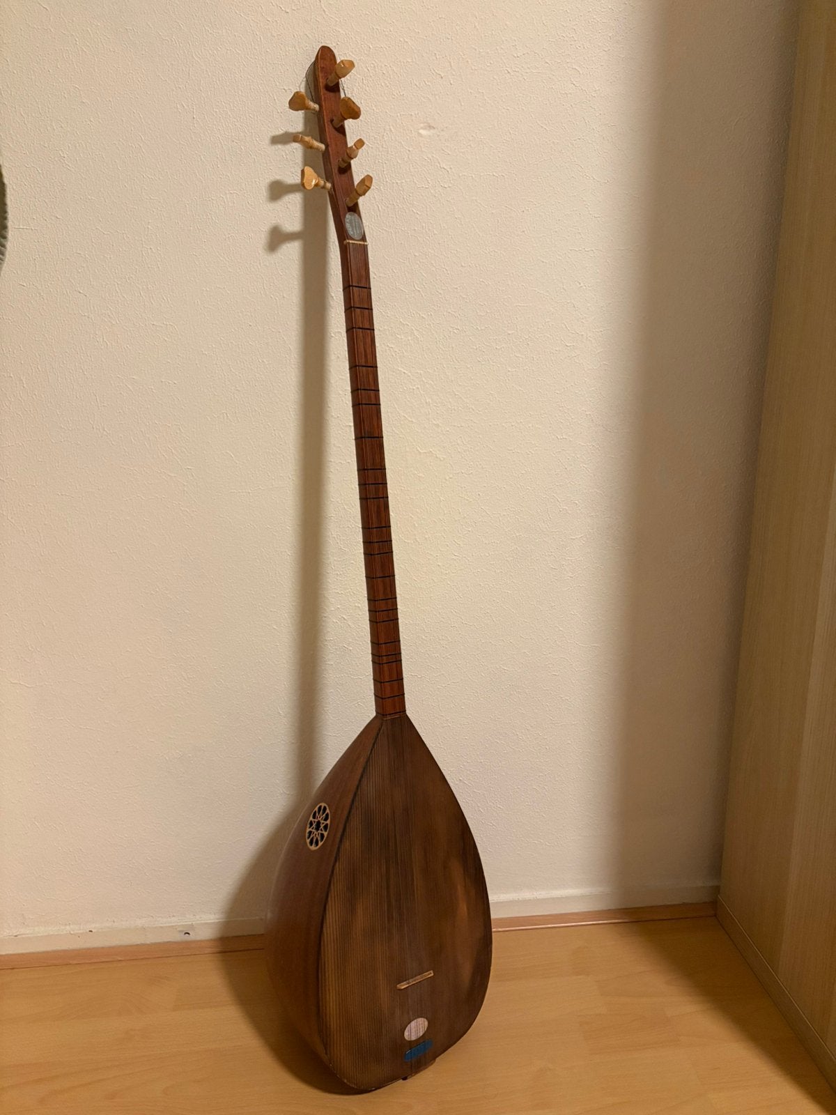 Saz / Baglama (langhals) – houten uitvoering – nette staat, Muziek en Instrumenten, Snaarinstrumenten | Overige, Ophalen, Zo goed als nieuw