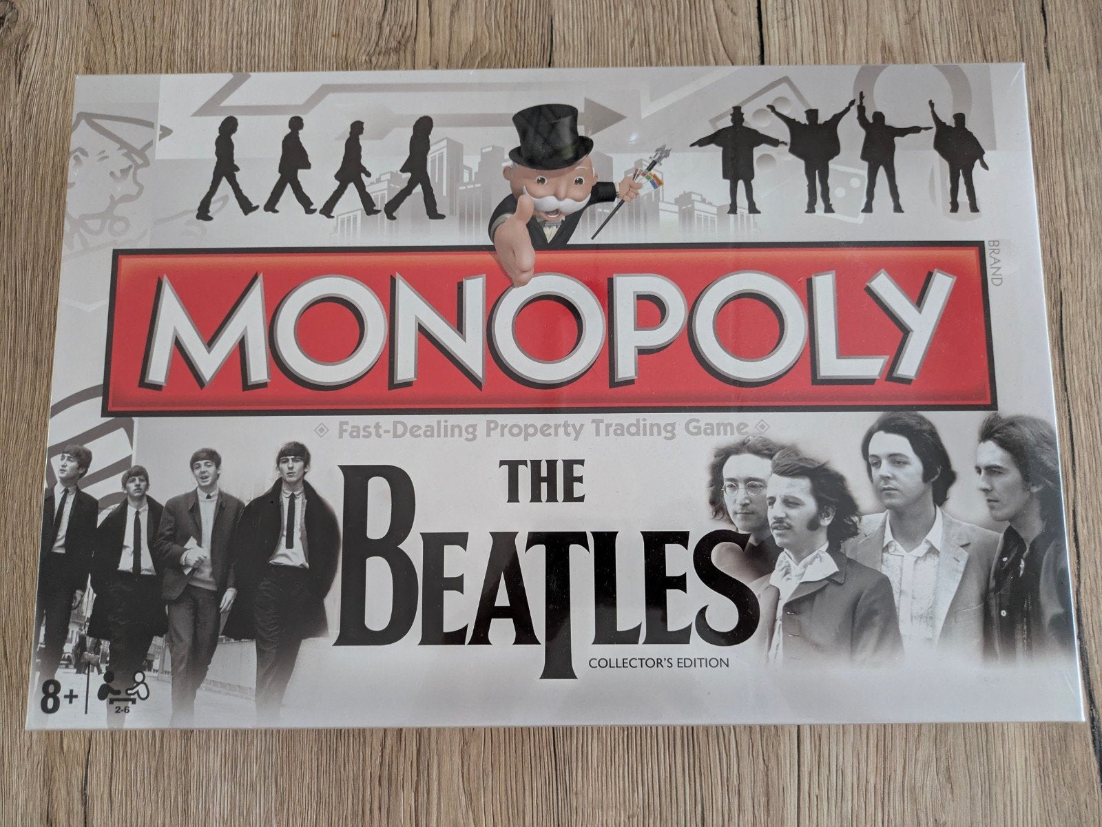 Officiële Beatles Monopoly Collectors Edition (Nieuw), Hobby en Vrije tijd, Gezelschapsspellen | Bordspellen, Vijf spelers of meer