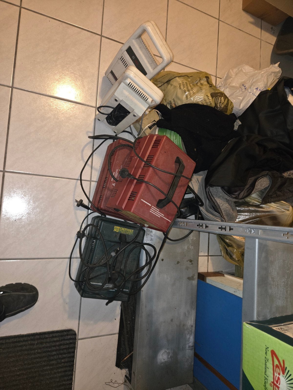 Diverse 24 Volt Acculaders, Auto-onderdelen, Gebruikt, Universele onderdelen