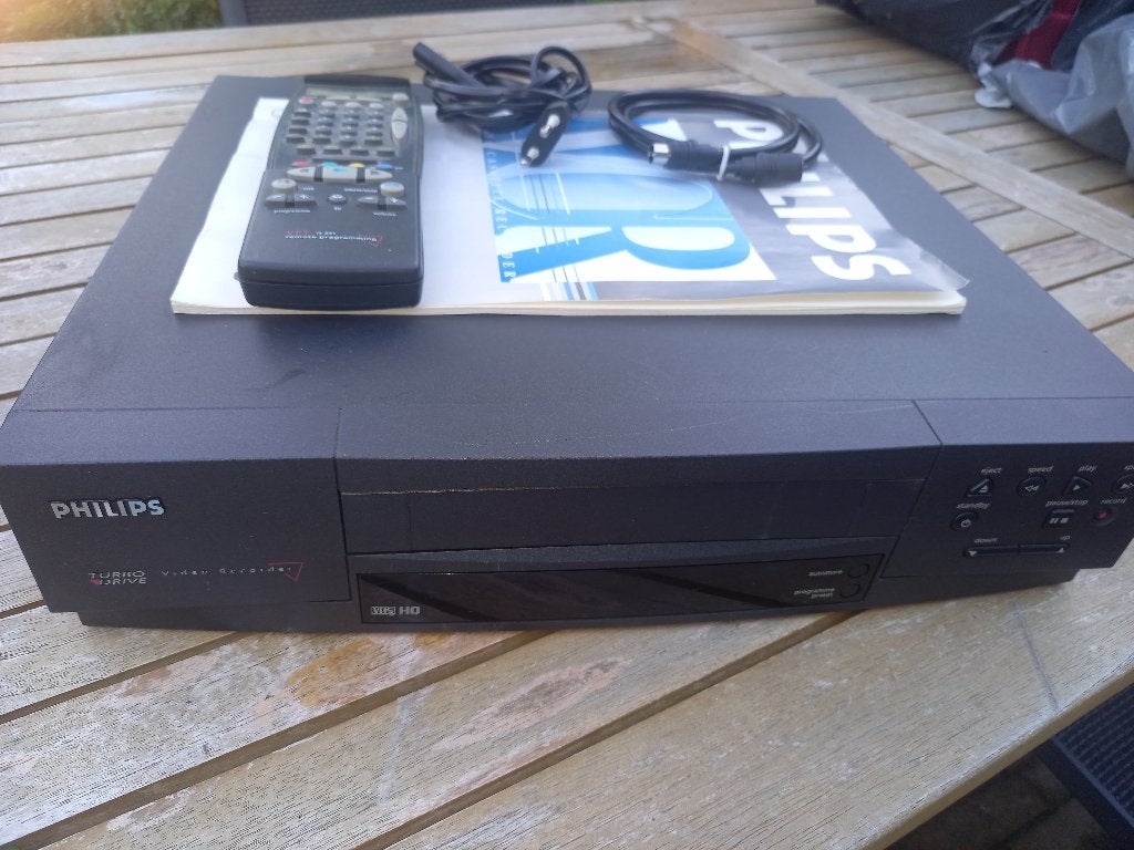 Philips Turbo Drive VHS Video Recorder met afstandsbediening, Ophalen, Gebruikt, VHS-speler of -recorder