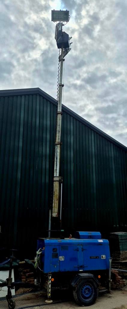 Mobiele lichtmast, Gebruikt, Met statief, Ophalen of Verzenden, Lamp met armatuur
