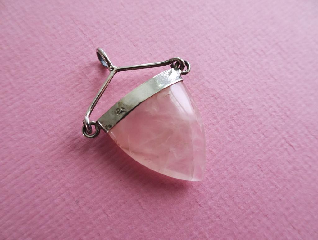 jwg Vintage 70s rozenkwarts zilver ketting hanger bohemian, Sieraden, Tassen en Uiterlijk, Antieke sieraden, Verzenden, Zilver