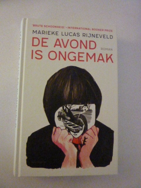 Marieke L. Rijneveld - De avond is ongemak, Verzenden, Nieuw