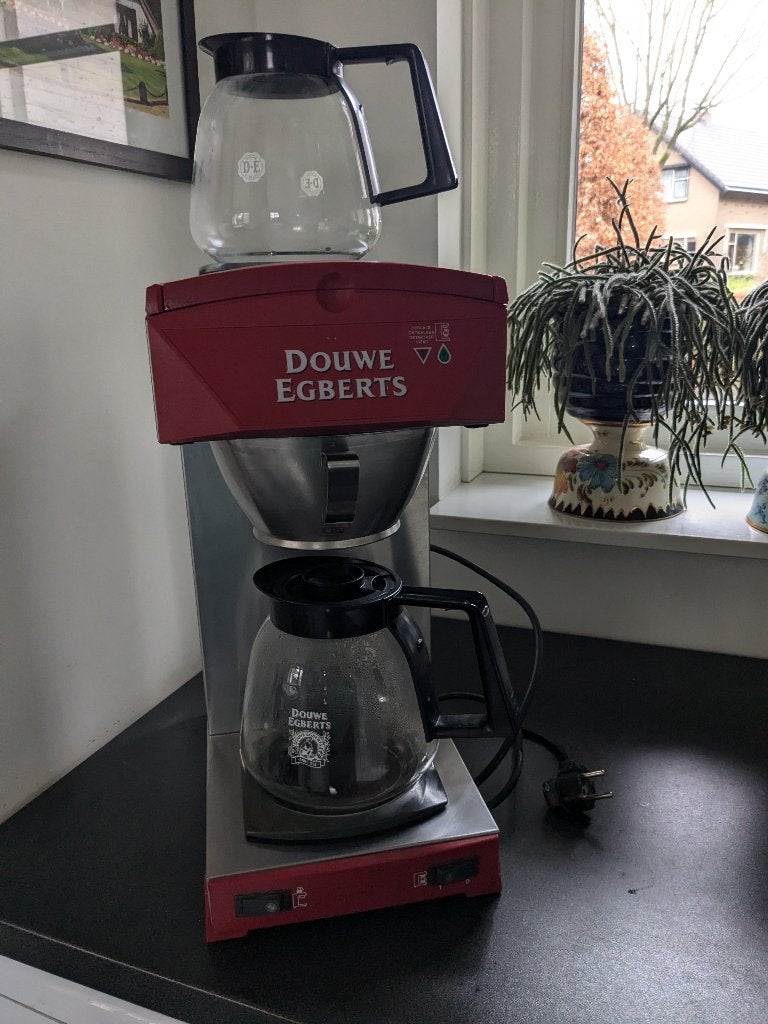 Bravilor Mondo2 / Novo  koffiezetapparaat, Gebruikt, 10 kopjes of meer, Koffiemachine, Gemalen koffie