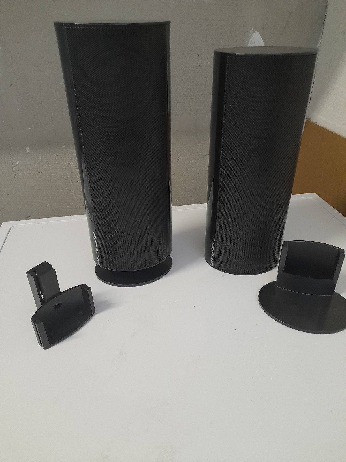 Harman Kardon  SAT-TS60  Speakers.