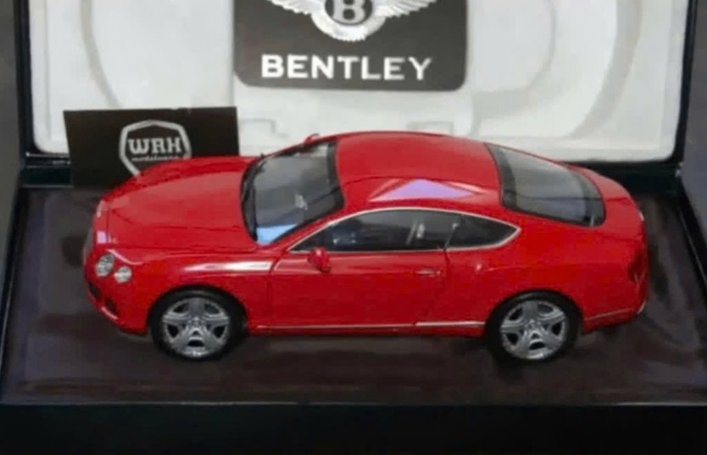 1:18 BENTLEY CONTINENTAL GT 2011 Minichamps dealer ed. WRH, Verzenden, Zo goed als nieuw, Auto, MiniChamps