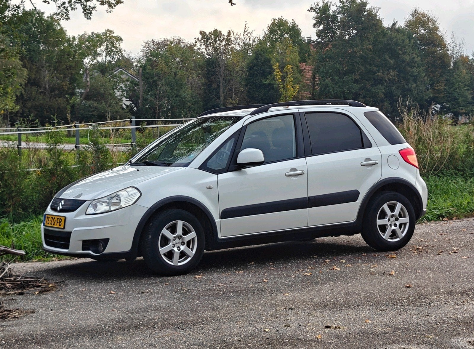 Suzuki SX4 1.6 2008 Wit, Auto's, 15 km/l, 4 cilinders, Origineel Nederlands, 1200 kg