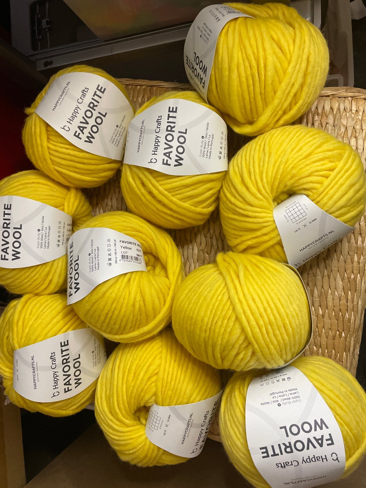 Happy Crafts Favorite Wool - Geel (10 bollen), -, Breien of Haken, -, Nieuw