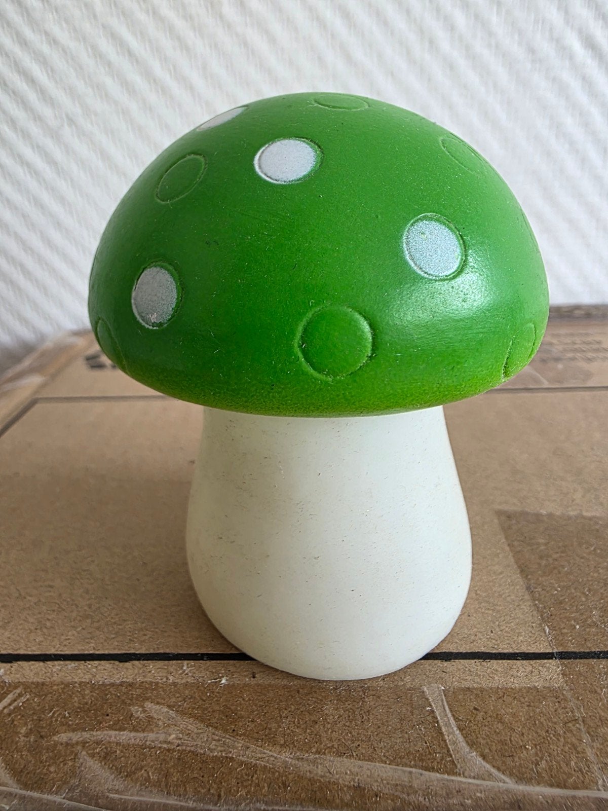 Leuk klein paddestoel lampje, verandert van kleur, Ophalen