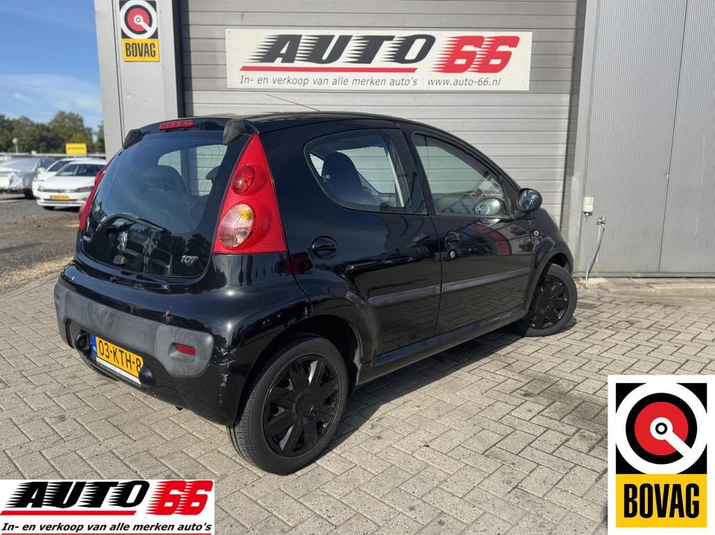 Peugeot 107 1.0-12V Sublime APK tot 11-2026, Auto's, Voorwielaandrijving, Stof, Gebruikt, Zwart