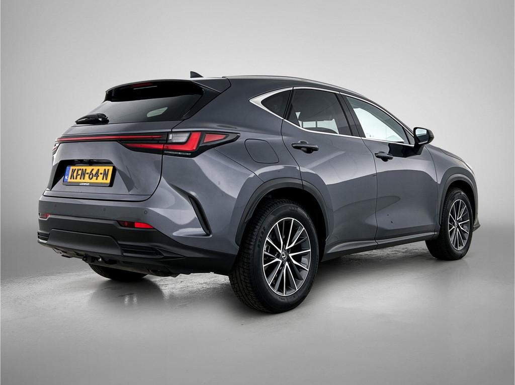 Lexus NX 450h+ AWD Luxury Line | Stoelverwarming | Stuurverw, Automaat, Gebruikt, 4 cilinders, Bedrijf