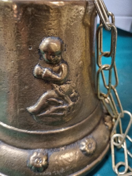 bel groot antiek messing met afbeelding, Antiek en Kunst, Antiek | Koper en Brons, Ophalen of Verzenden