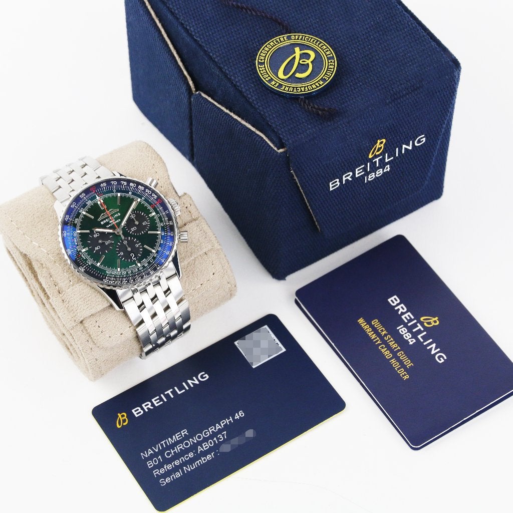 Breitling Navitimer B01 Green 46 (Goed/ 2023), Staal, Staal, Breitling, Polshorloge