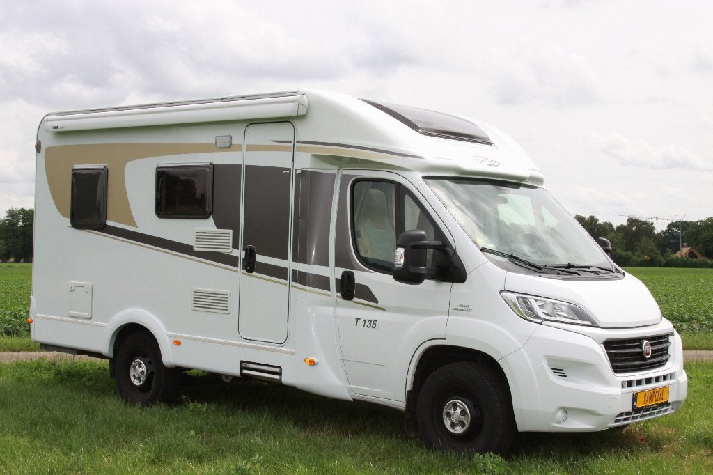 Hymer Carado T135 Compact 5,9M! Airco Camera Cruise, Fiat, Bedrijf, Tot en met 3, 5 tot 6 meter
