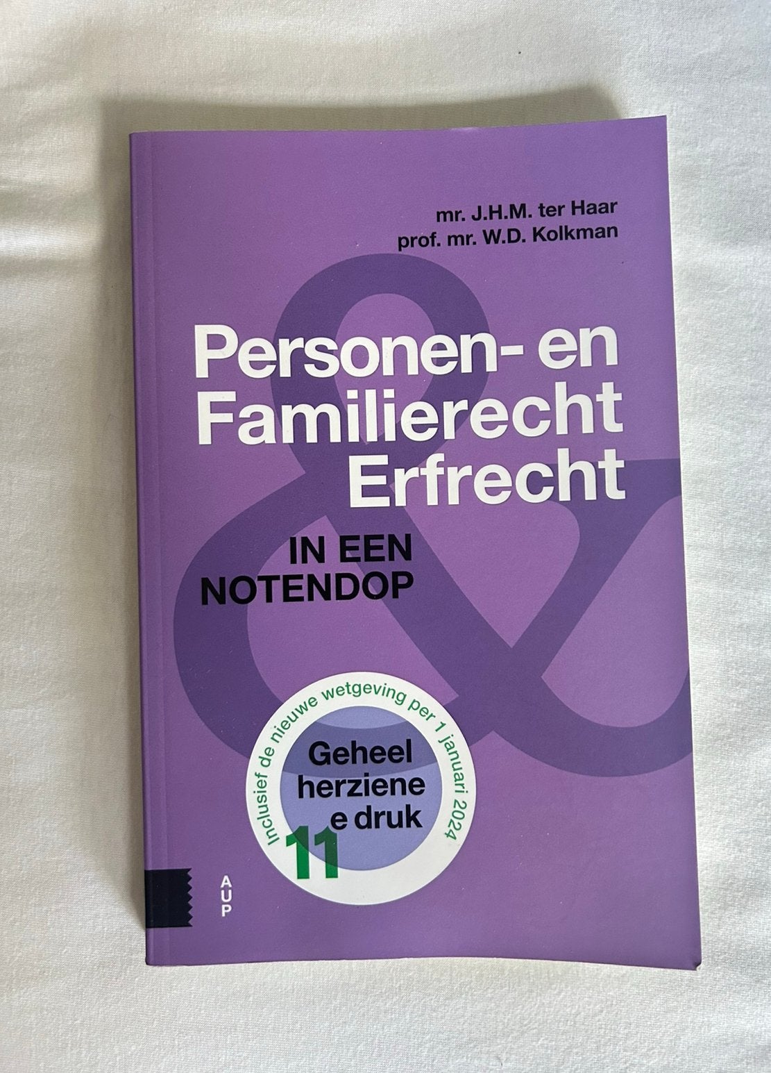Personen- en familierecht erfrecht in een notendop, Ophalen of Verzenden, Alpha, Zo goed als nieuw, WO