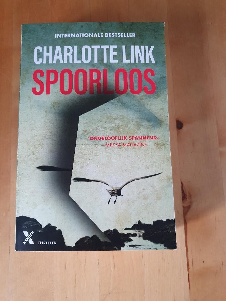 Spoorloos  van  Charlotte Link, Boeken, Thrillers, Ophalen of Verzenden, Zo goed als nieuw