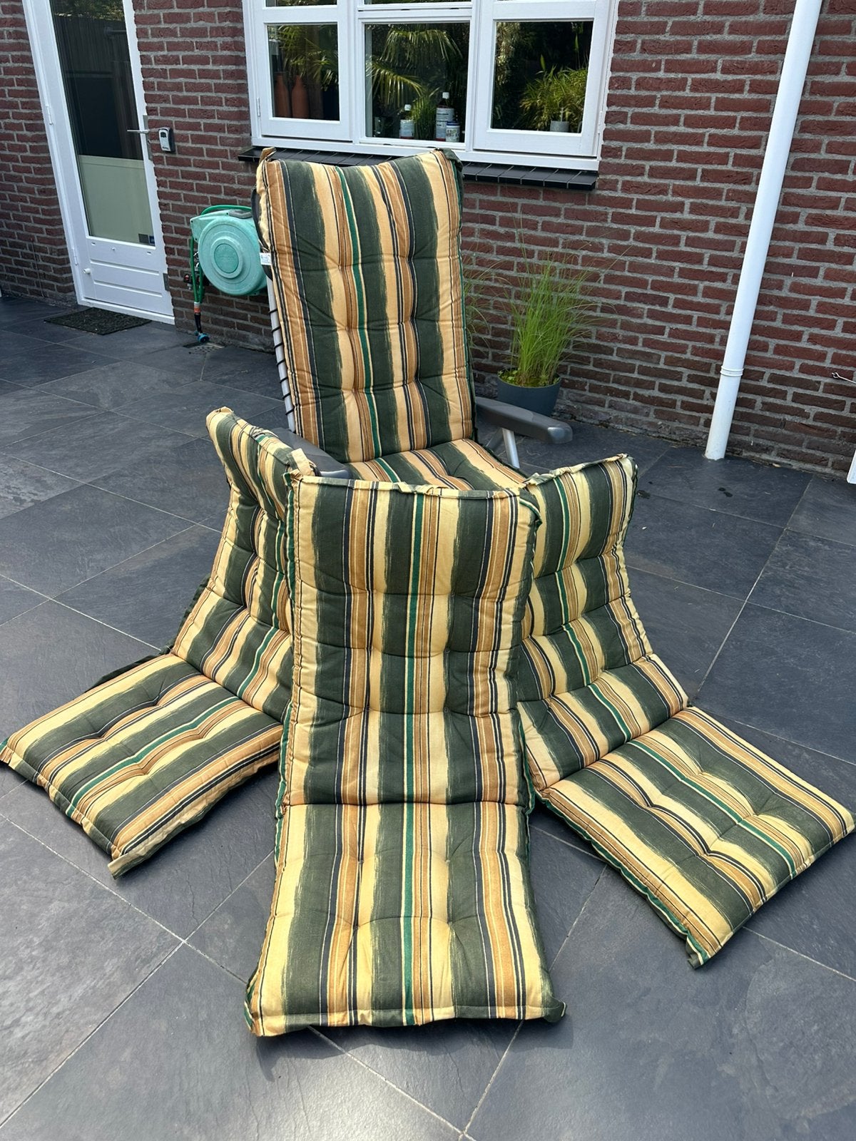 Mooie dikke kussens tuinstoel 4x, Ophalen, Gebruikt