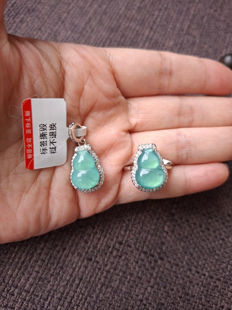 Jadeite Pendant set, Ophalen of Verzenden, Nieuw, Overige kleuren, Overige materialen