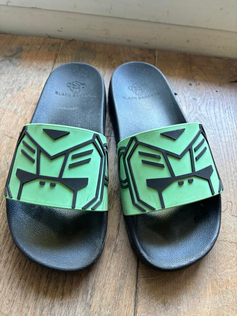 Black Bananas slippers, Overige typen, Ophalen of Verzenden, Zo goed als nieuw, Jongen