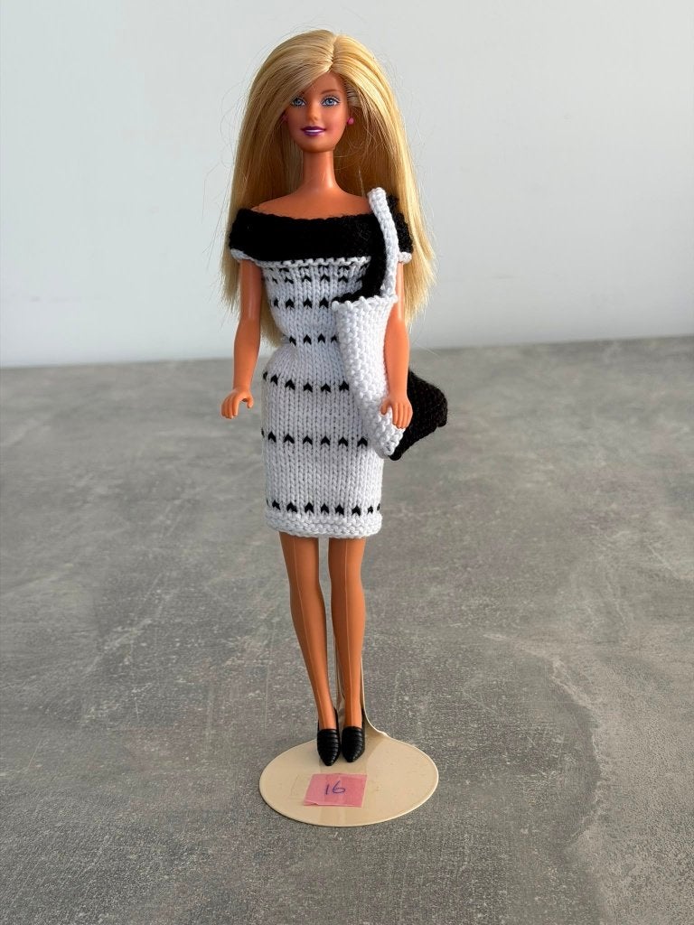 BARBIEPOP nr. 21, Kinderen en Baby's, Ophalen of Verzenden, Zo goed als nieuw, Barbie