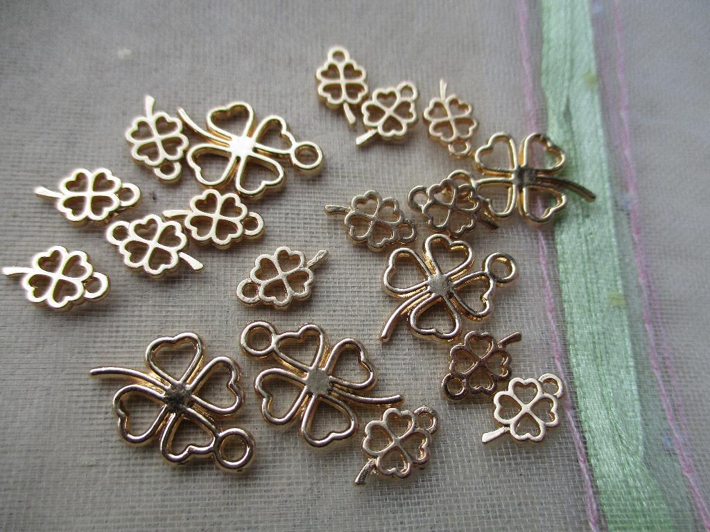 1125/ gold plated tibetiaanse klaver 4 bedels, Ophalen of Verzenden, Nieuw, Hanger