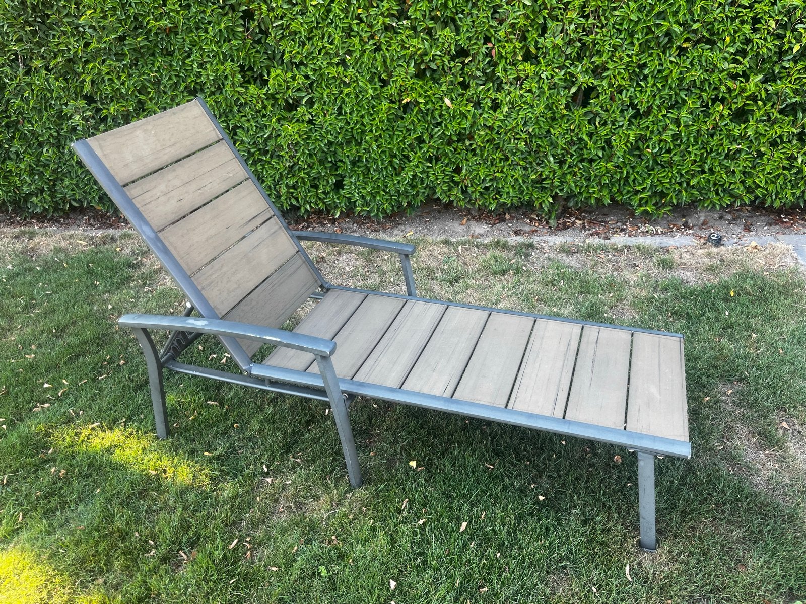 2 ligstoelen, Tuin en Terras, Ligbedden, Ophalen, Gebruikt, Overige materialen, Verstelbaar