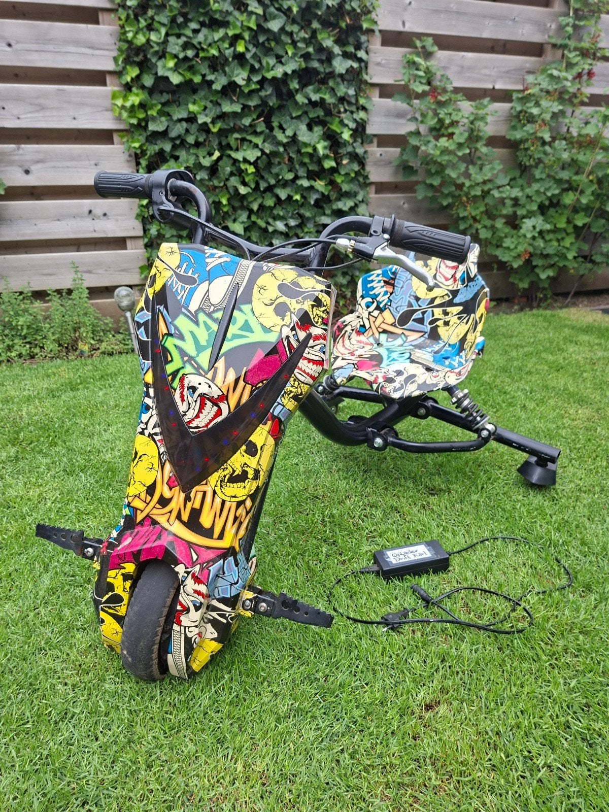 Unieke Elektrische Drift Trike - Graffiti Design, Ophalen of Verzenden, Elektrische step (E-scooter)