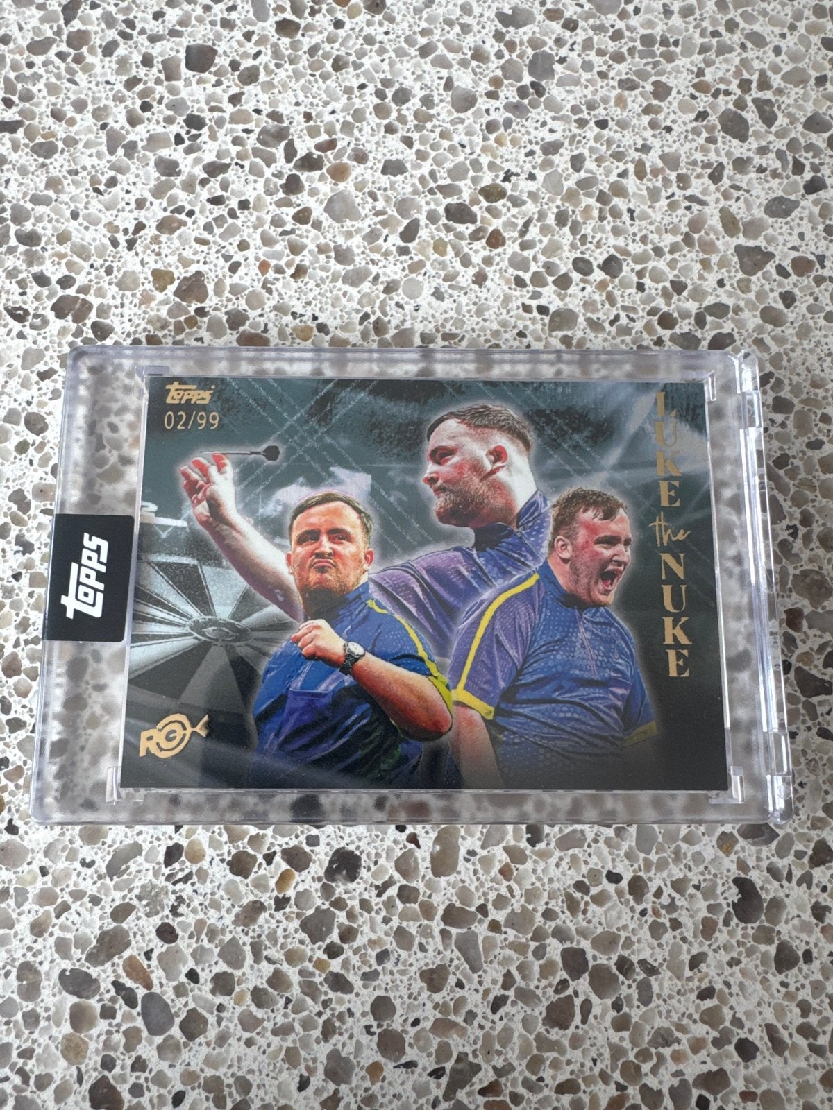 Topps Luke 'The Nuke' Littler Darts Kaart 02/99, Ophalen of Verzenden, Zo goed als nieuw, Overige sporten, Spelerskaart