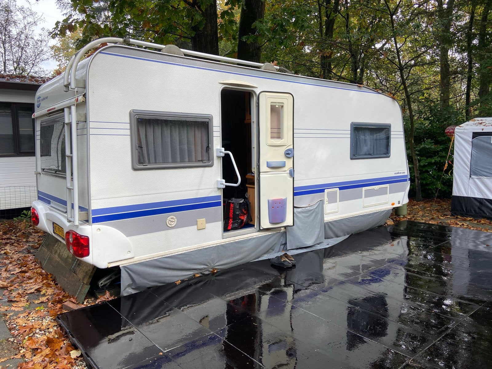 Hobby 540 UL Caravan met 2 aparte bedden en rondzit, Caravans en Kamperen, Ophalen, Gebruikt
